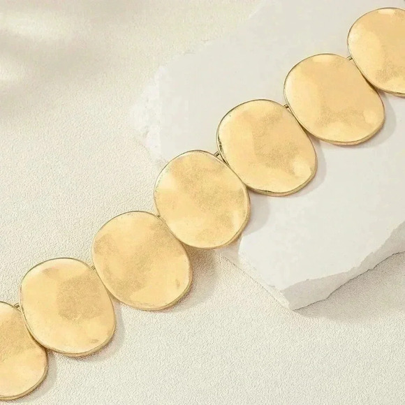 Gold Women's Geometric Decor Necklace - Picture 2 of 4